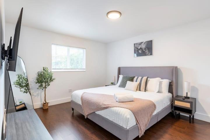 Ferienhaus Cozy Pet-friendly & With Free Parking *